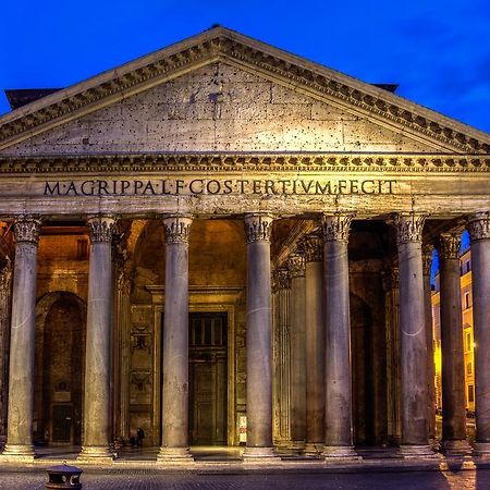 Stunning Pantheon Apartment Roma Exterior foto