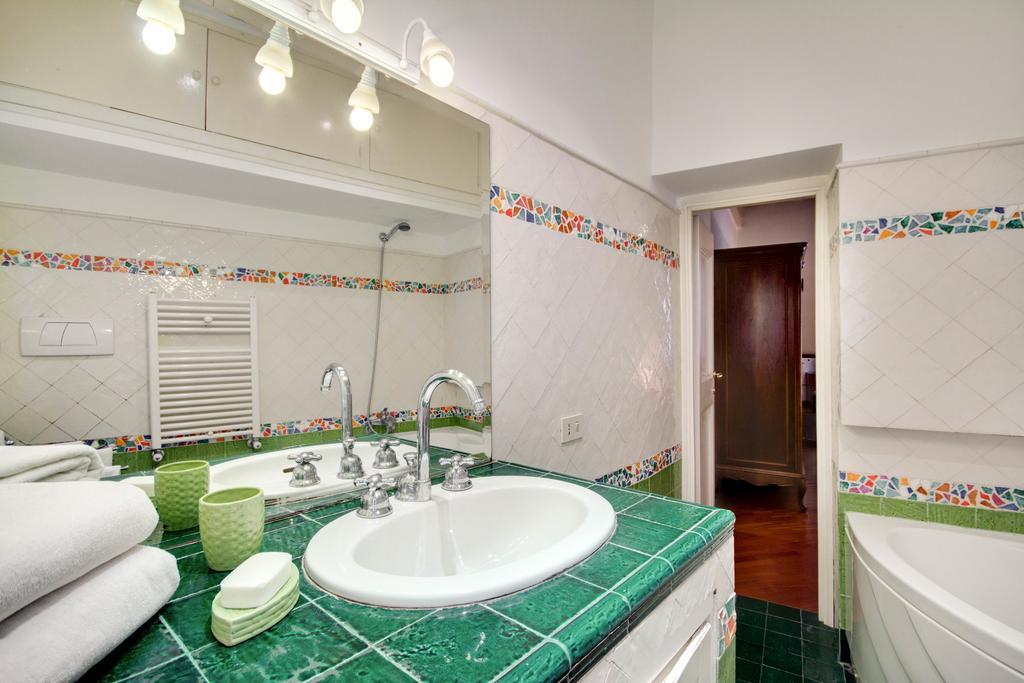 Stunning Pantheon Apartment Roma Quarto foto